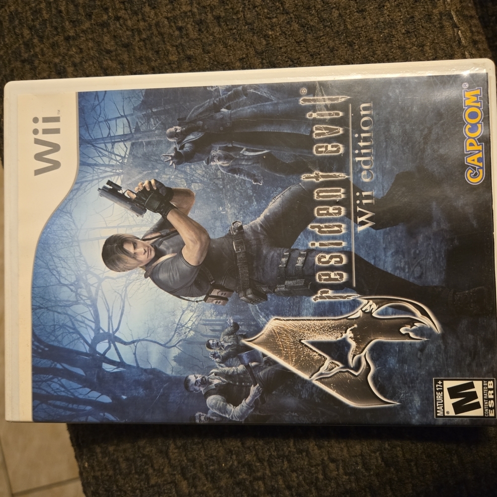 Resident Evil 4 Wii Edition by - White